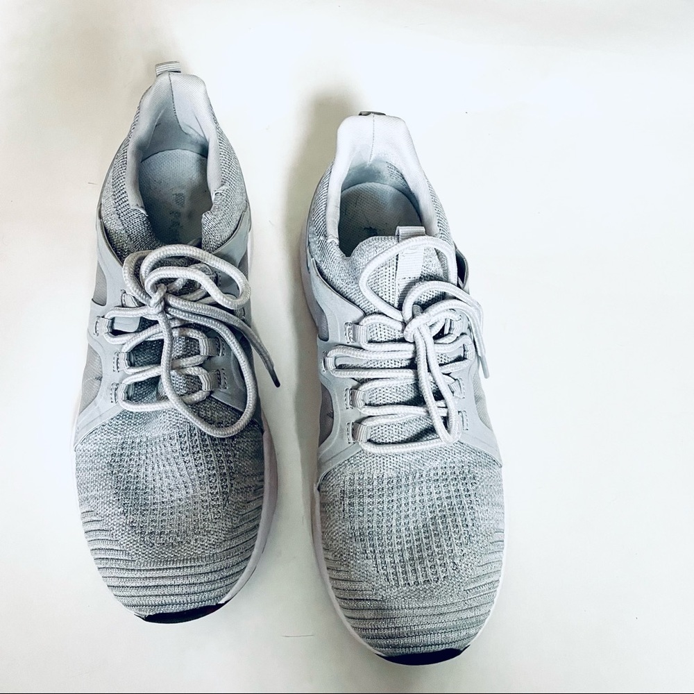 Fabletics Caheunga Performance Sneakers Grey Silv… - image 5